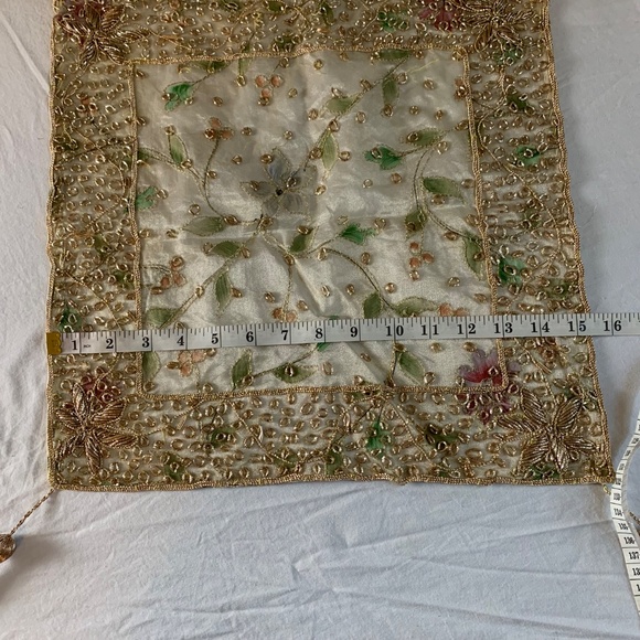 Set of 4 Vintage Gold Beaded Table Runners - Floral Embroidered with Tassels 15" - Picture 4 of 8
